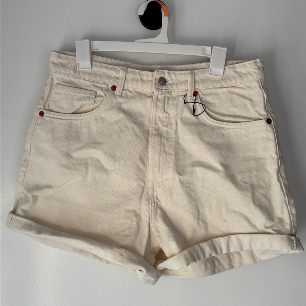 Zara Cream Roll-Hem Denim Shorts